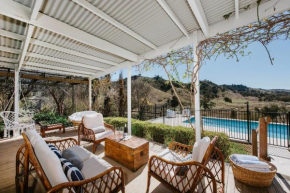 Seven Tree Hill - An Enchanting Family Homestead